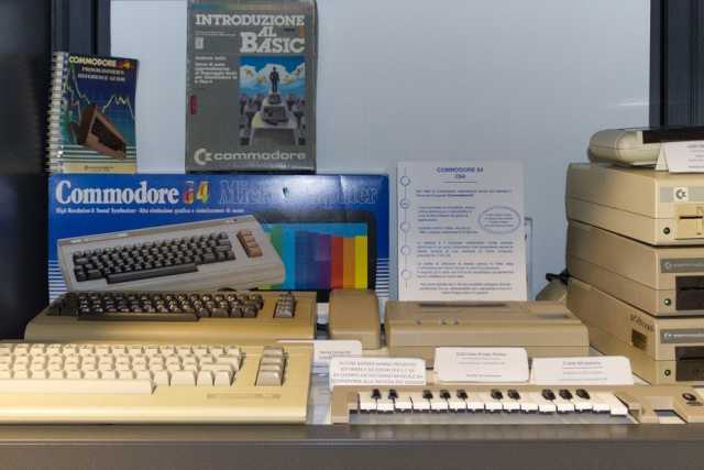Bari, il museo di Informatica del Campus: dove si ripercorre la storia dei computer
